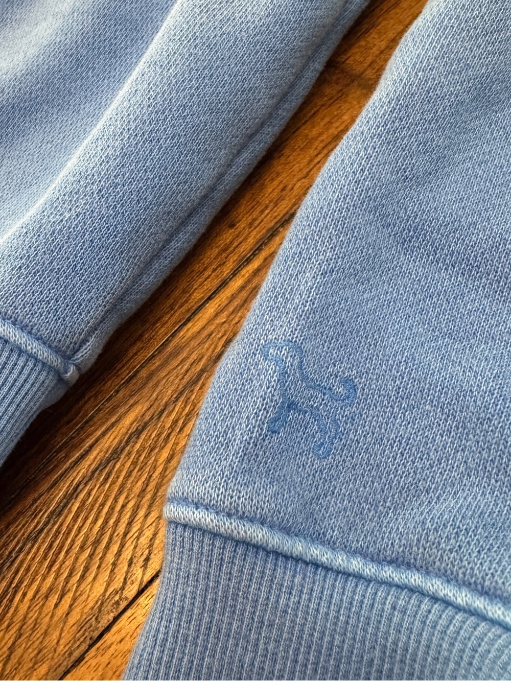 NWT PINK Blue Raw-Edge Boatneck Sweatshirt Size Small - Picture 4 of 8